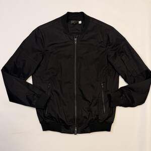 DSTLD Jacket Unisex Medium Black Nylon Bomber Full Zip Lined Pockets Lightweight